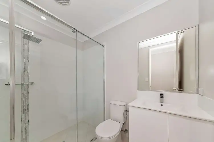 Fifth view of Homely unit listing, 2/40 Colvin Street, Oonoonba QLD 4811
