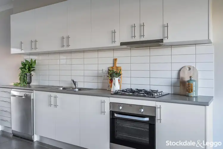 Fifth view of Homely house listing, 18 Swagman Walk, Wollert VIC 3750