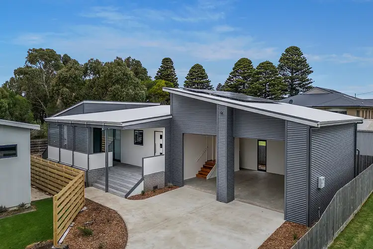 12 Mariner Court, Port Fairy VIC 3284