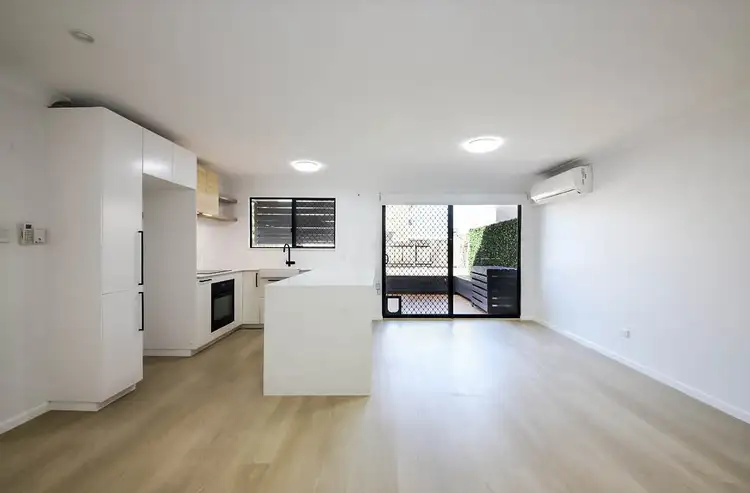 Third view of Homely apartment listing, 4/599 Lutwyche Road, Lutwyche QLD 4030