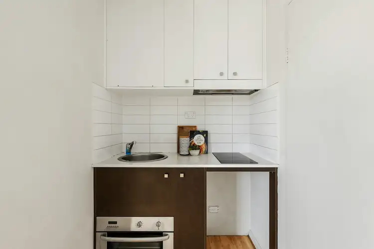 Third view of Homely apartment listing, 2/150 Brunswick Road, Brunswick VIC 3056
