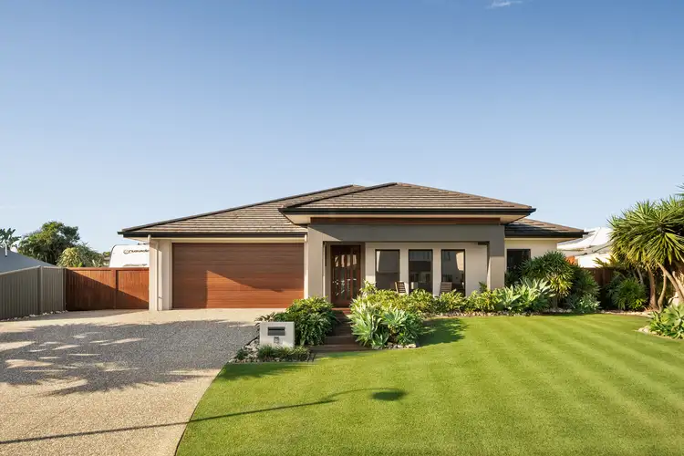 8 Hugh Crescent, Murrumba Downs QLD 4503