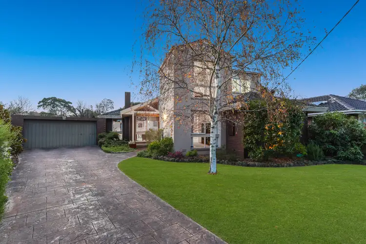 9 Chatswood Close, Glen Waverley VIC 3150