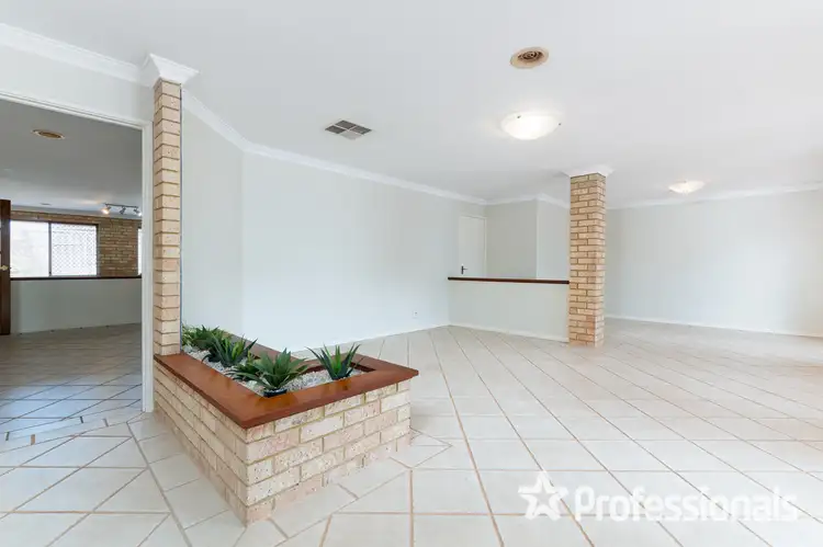 Seventh view of Homely house listing, 3 Hudson Court, Beechboro WA 6063