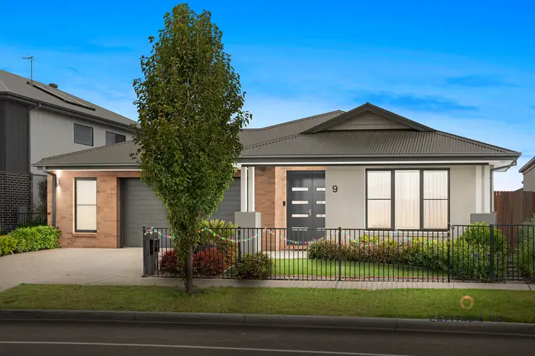 9 Poppy Street, Mickleham VIC 3064