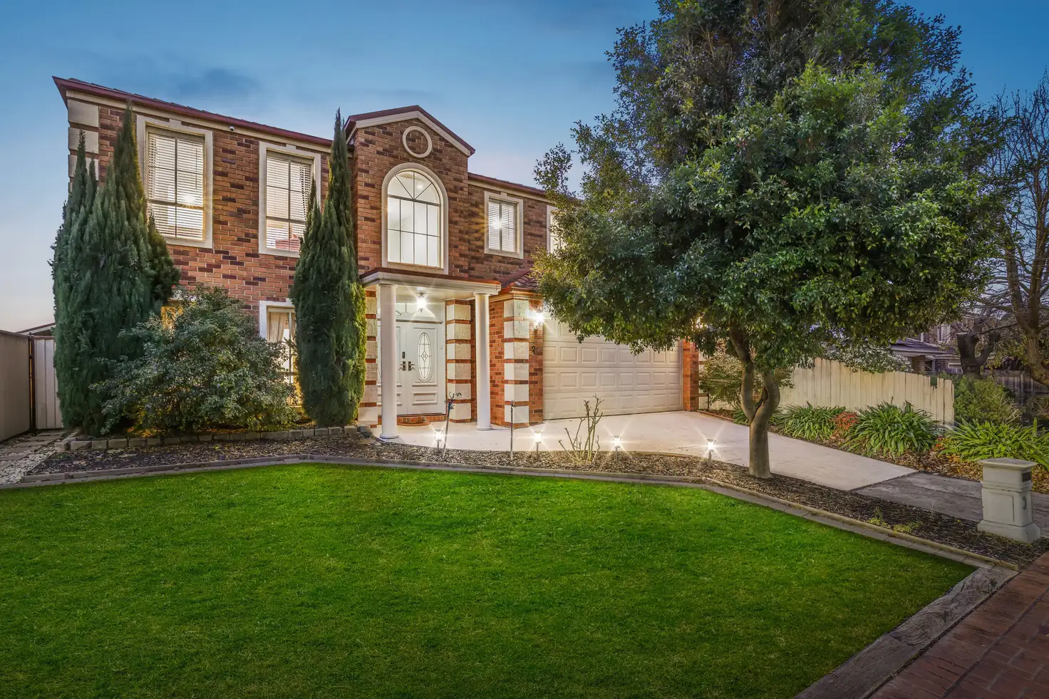Main view of Homely house listing, 2 Canterbury Close, Rowville VIC 3178