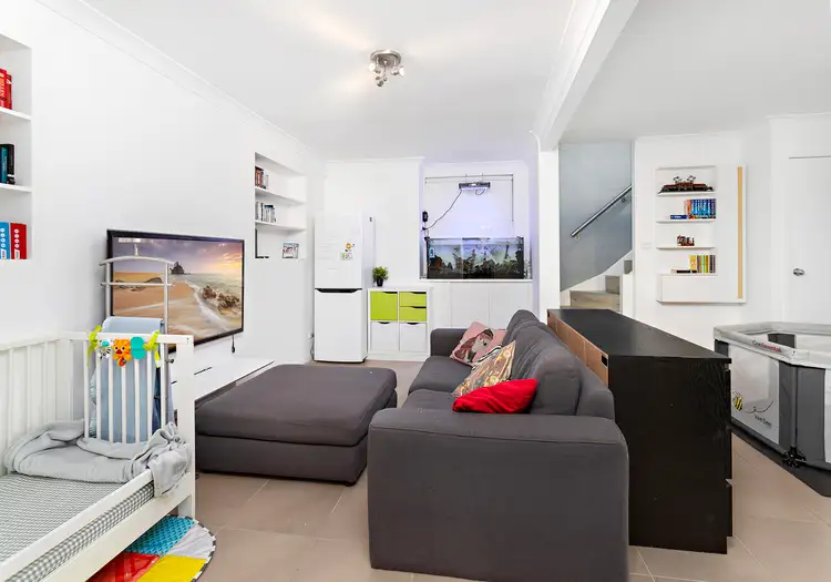 Fourth view of Homely house listing, 91 Stanley Avenue, Farmborough Heights NSW 2526