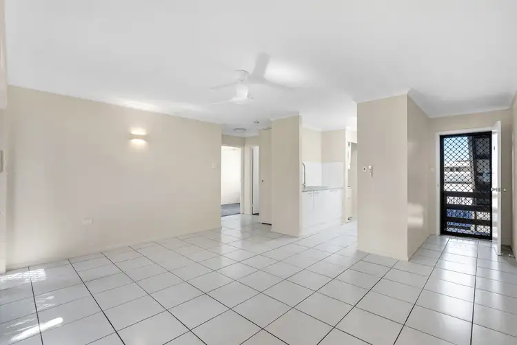 Fifth view of Homely unit listing, 6/29 Pioneer Street, Manoora QLD 4870