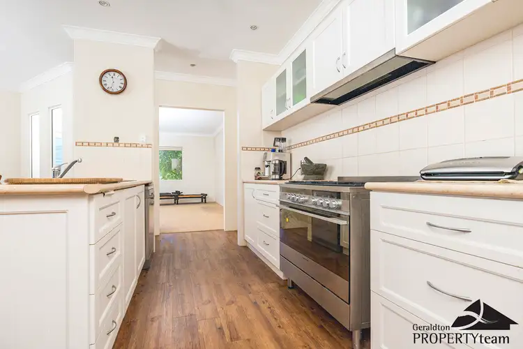 Seventh view of Homely house listing, 5 Premier Circle, Dongara WA 6525