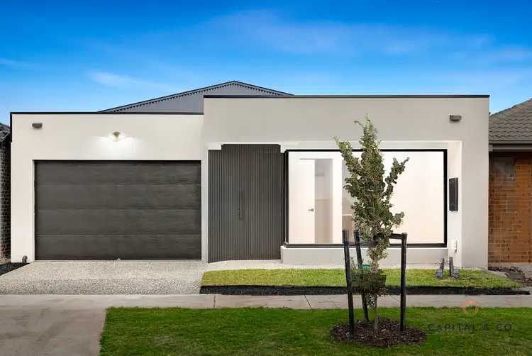 84 Farm Crescent, Donnybrook VIC 3064