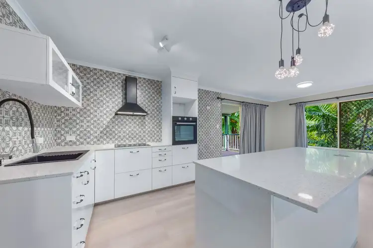 Fifth view of Homely house listing, 25 Sandpiper Crescent, Jubilee Pocket QLD 4802