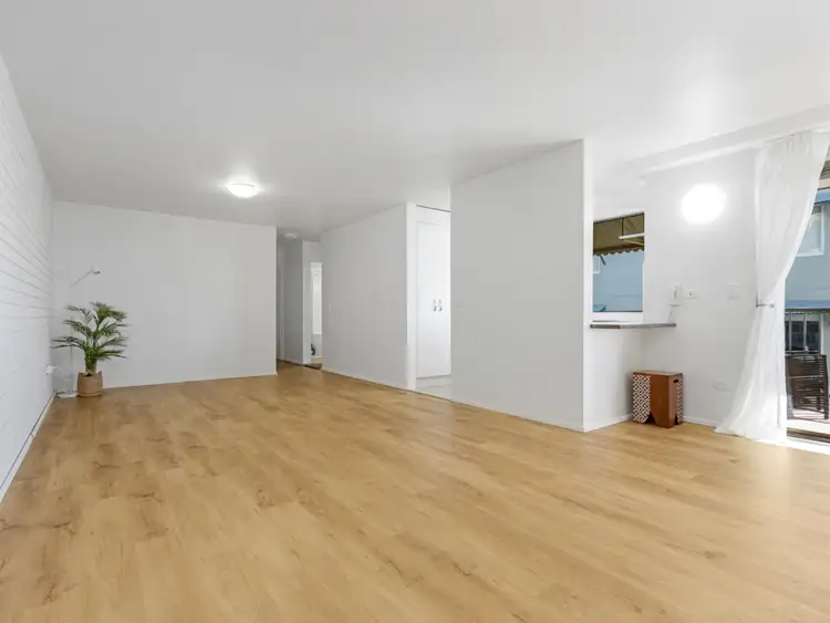 Third view of Homely unit listing, 4/242 Esplanade, Pialba QLD 4655