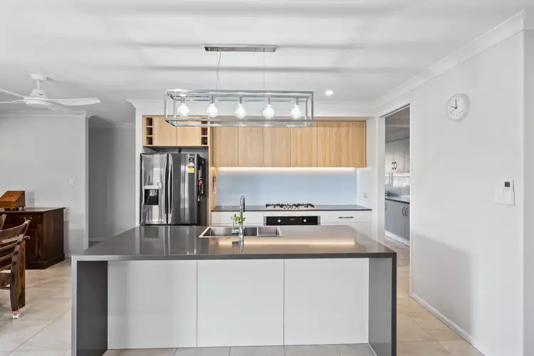 6 Azure Court