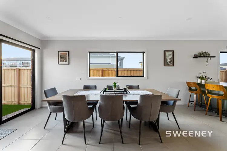Sixth view of Homely house listing, 22 Tintagel Way, Werribee VIC 3030