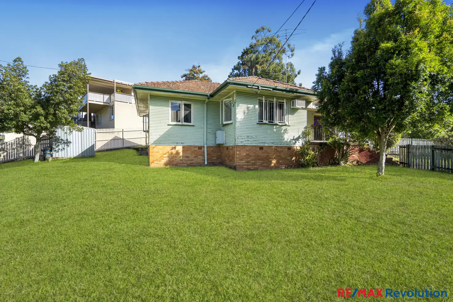 Main view of Homely house listing, 17 Nealdon Street, Holland Park QLD 4121