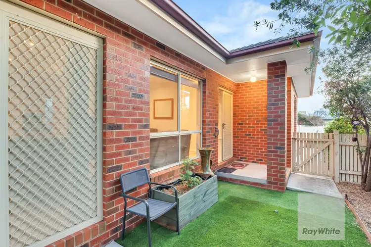 Main view of Homely unit listing, 7/8 Balaka Place, Bundoora VIC 3083