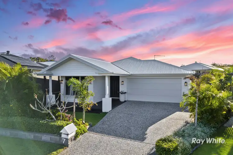 7 Amazon Way, Greenbank QLD 4124