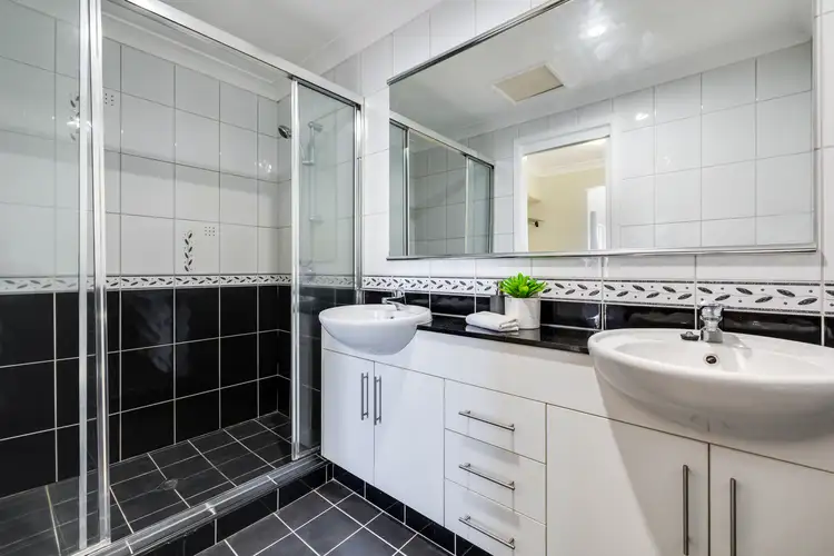 Second view of Homely apartment listing, 7/32 McLachlan Street, Darwin City NT 800
