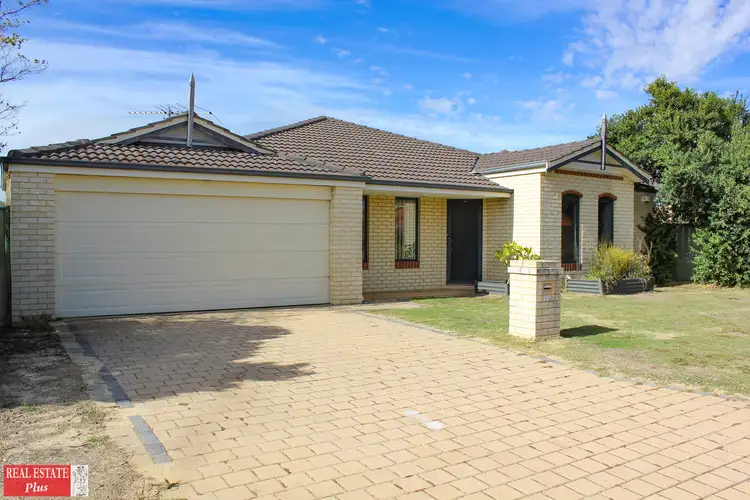 18 Bluefields Parkway, Port Kennedy WA 6172
