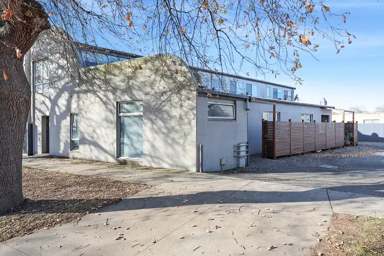 2/5 Brooke Street, Camperdown VIC 3260