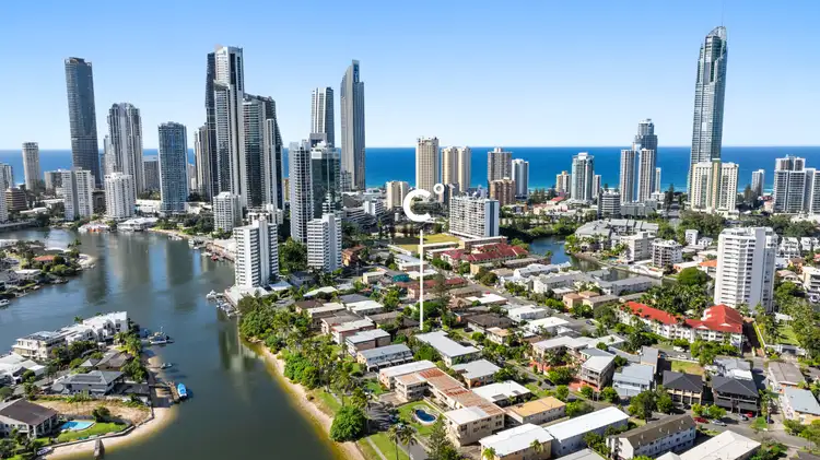 2/26 Leonard Avenue, Surfers Paradise QLD 4217