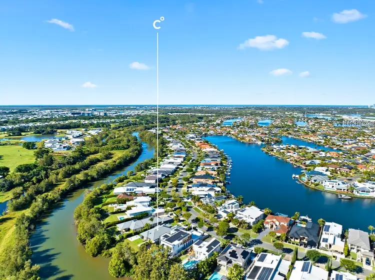 69 The Peninsula, Helensvale QLD 4212