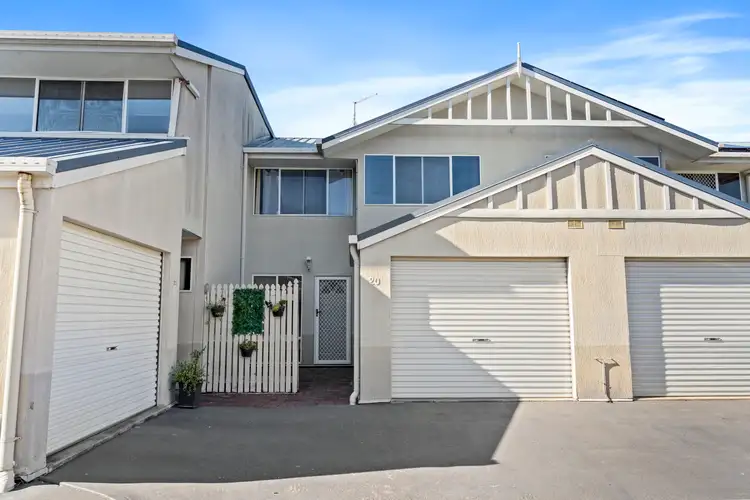 Second view of Homely townhouse listing, 20/188 Thorneside Road, Thorneside QLD 4158