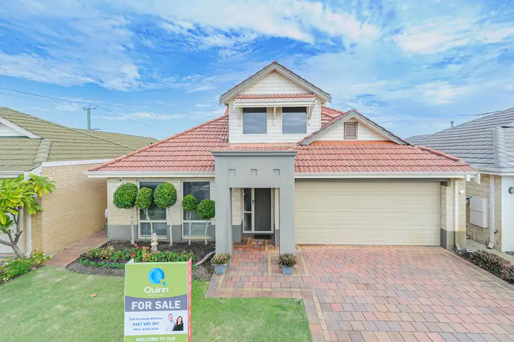 25 PEMBROOKE LANE, Canning Vale WA 6155