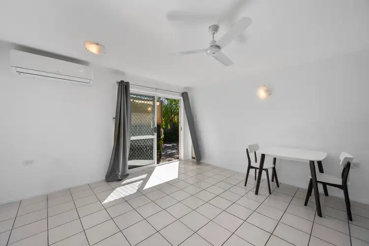 Sixth view of Homely house listing, 2/22 Roberts Street, Hermit Park QLD 4812