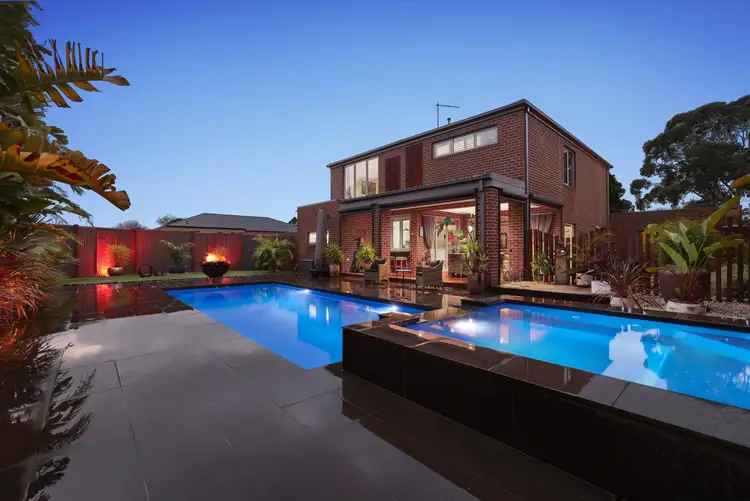 10 Warrabel Road, Ferntree Gully VIC 3156
