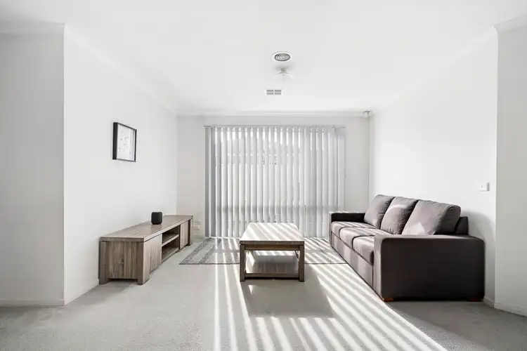 Sixth view of Homely house listing, 11 Squires Court, Caroline Springs VIC 3023