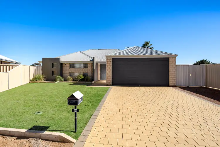 10 Rosapark Boulevard, Webberton WA 6530