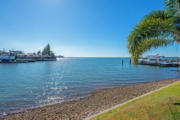 11/3 Marina Crescent, Hollywell QLD 4216