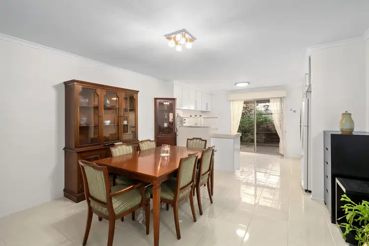 Fifth view of Homely house listing, 7 Sandon Circuit, Forest Hill VIC 3131