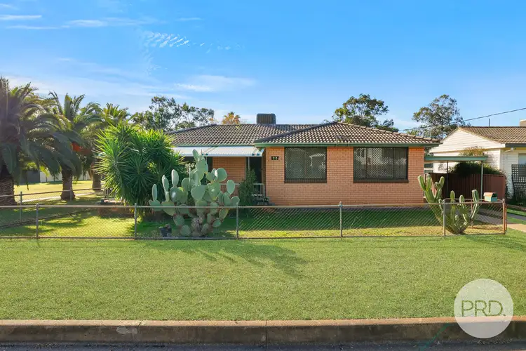 23 Oak Street, Tamworth NSW 2340