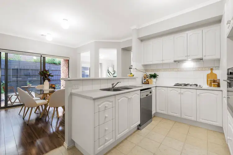 Fifth view of Homely townhouse listing, 5 Reid Walk, Macleod VIC 3085