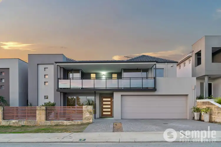 7 Yardie Crescent