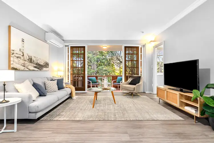 4/2 Woonona Avenue, Wahroonga NSW 2076