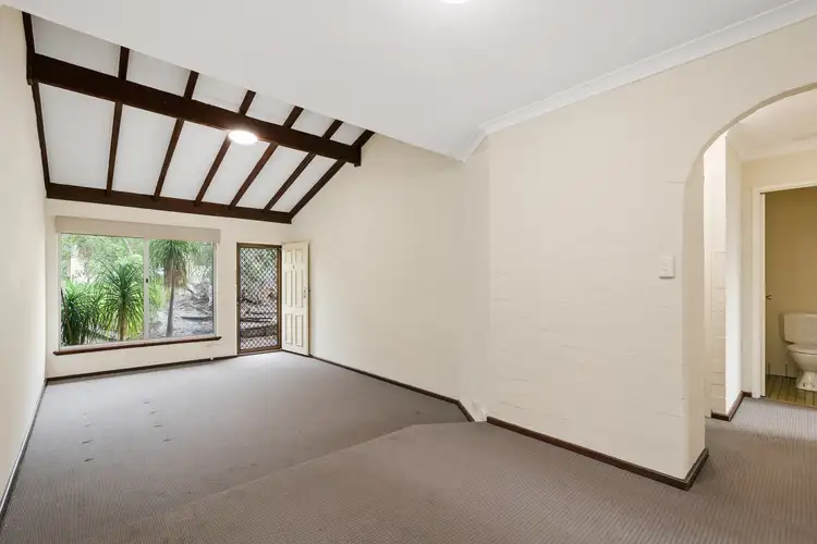 Fifth view of Homely villa listing, 6/98 Moulden Avenue, Yokine WA 6060
