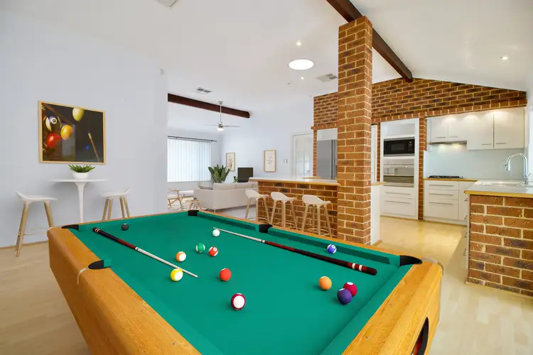 21 Timberlane Loop, Cooloongup WA 6168