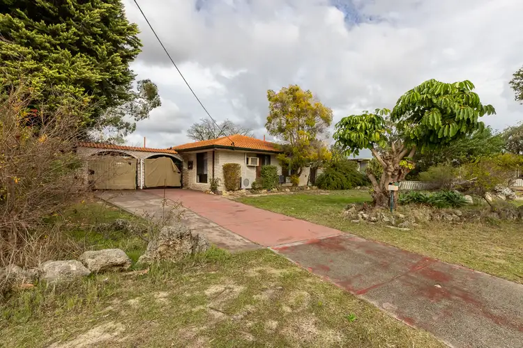 26 Ward Crescent, Kelmscott WA 6111