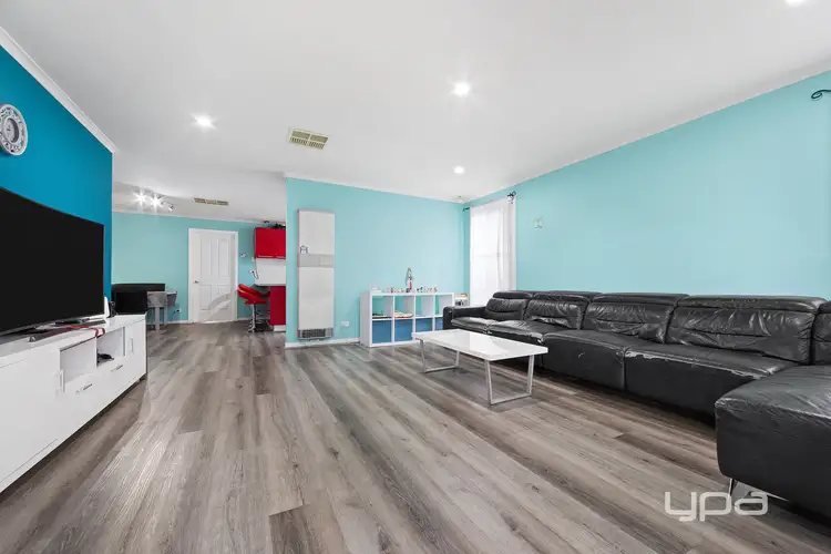 15 Leckie Drive, Albanvale VIC 3021