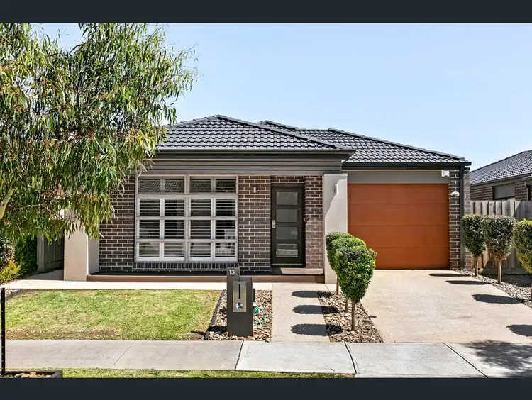 13 Montague Street, Mickleham VIC 3064