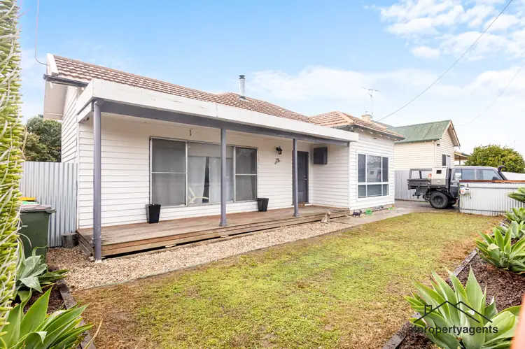 28 Edward Street, Horsham VIC 3400