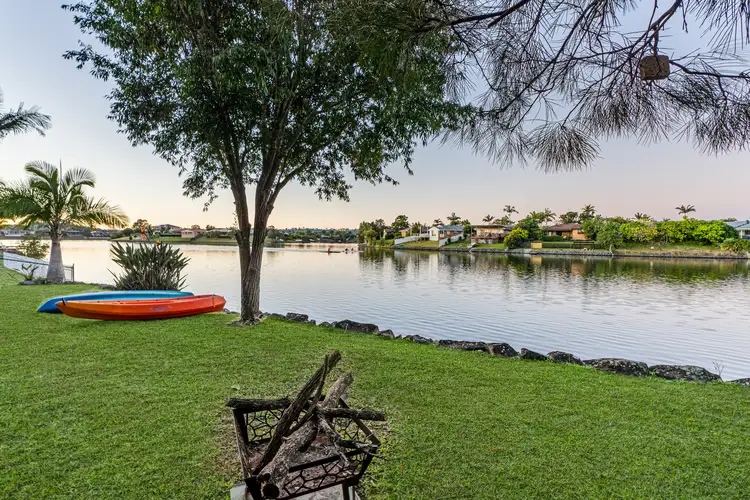 38 Seafoam Close, Varsity Lakes QLD 4227