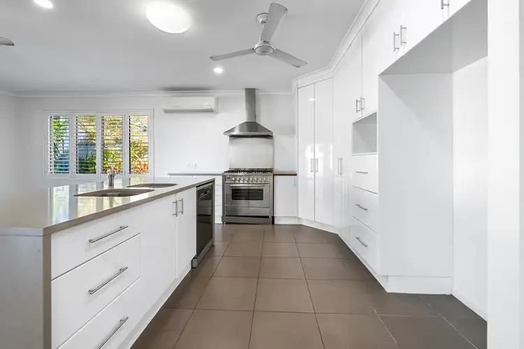 Seventh view of Homely house listing, 3 Hillside Drive, Grasstree Beach QLD 4740