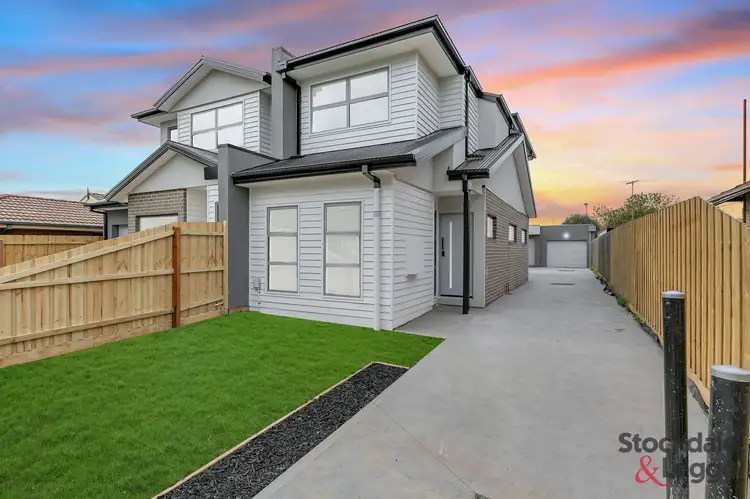 Main view of Homely townhouse listing, 2/11 Williams Road, Laverton VIC 3028