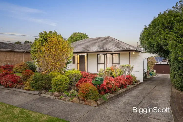 40 Brentwood Drive, Glen Waverley VIC 3150