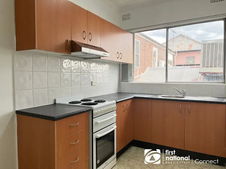 2/183 Windsor St, Richmond NSW 2753