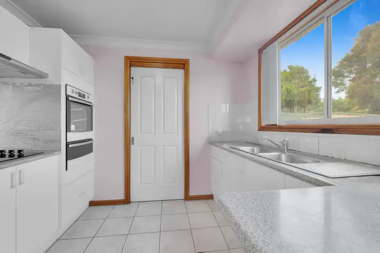 Fifth view of Homely house listing, 11 Eva Avenue, Green Valley NSW 2168